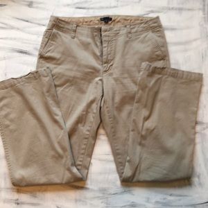 Gap khakis